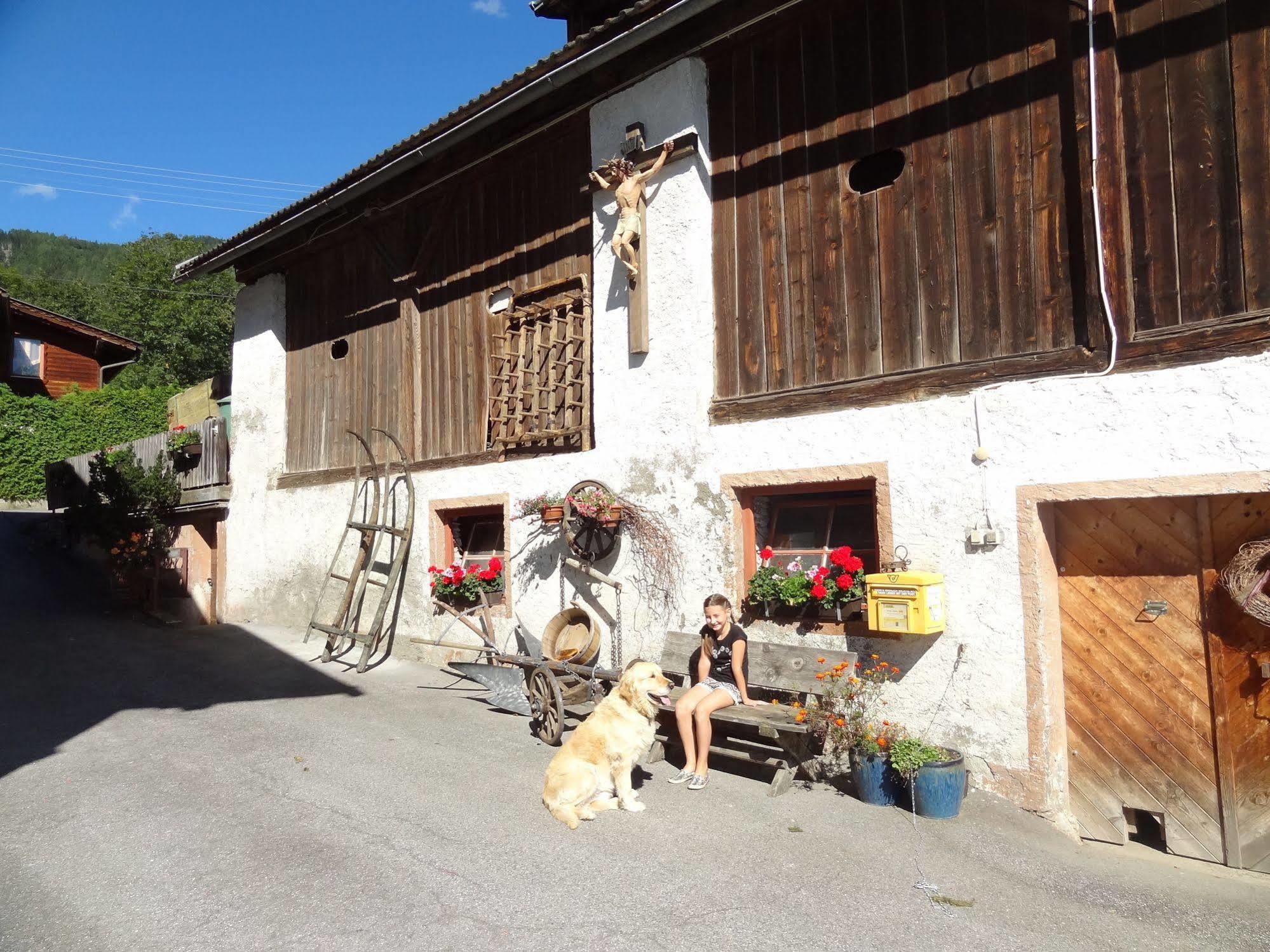 Gaestehaus Zwischenberger Obervellach Bagian luar foto